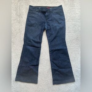 BANANA REPUBLIC- Bootcut Jeans with Dark Blue Wash